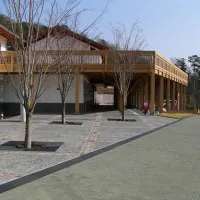 兵庫県立陶芸美術館（篠山市/スタンダードカラー）