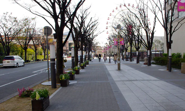 ハーバーランド歩道(神戸市)