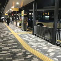 阪神西宮駅西バスロータリー(西宮市)