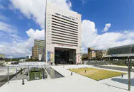 西神中央プレンティ広場にて、クールスポットペイブのリビンググレーを施工