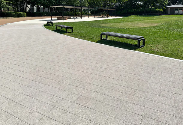 ポートアイランド中公園(神戸市) | クールスポットペイブ®・グランパムH