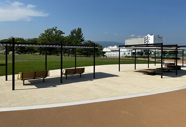 ポートアイランド中公園(神戸市) | クールスポットペイブ®・グランパムH